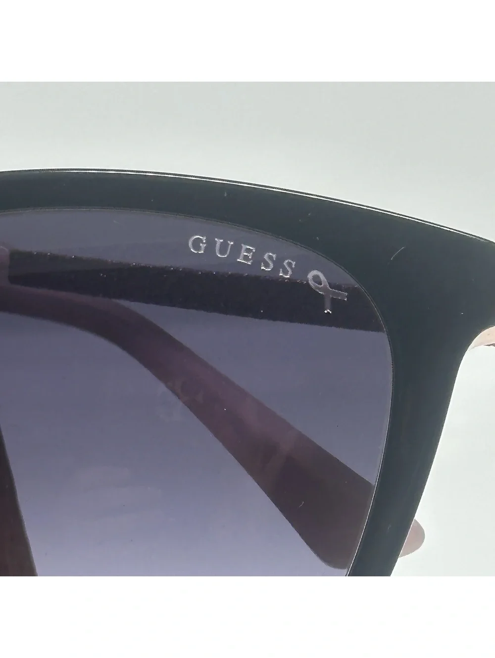 Guess Breast Cancer Two-Tone Black and Pink Sunglasses with Case and Cloth